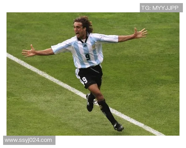 全球足球球星巅峰排名榜揭晓 谁才是真正的历史之王